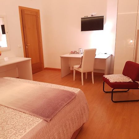 B&B Abatjour - Ambiente Sanificato - Test Antilegionella Assolto Foggia Exterior photo