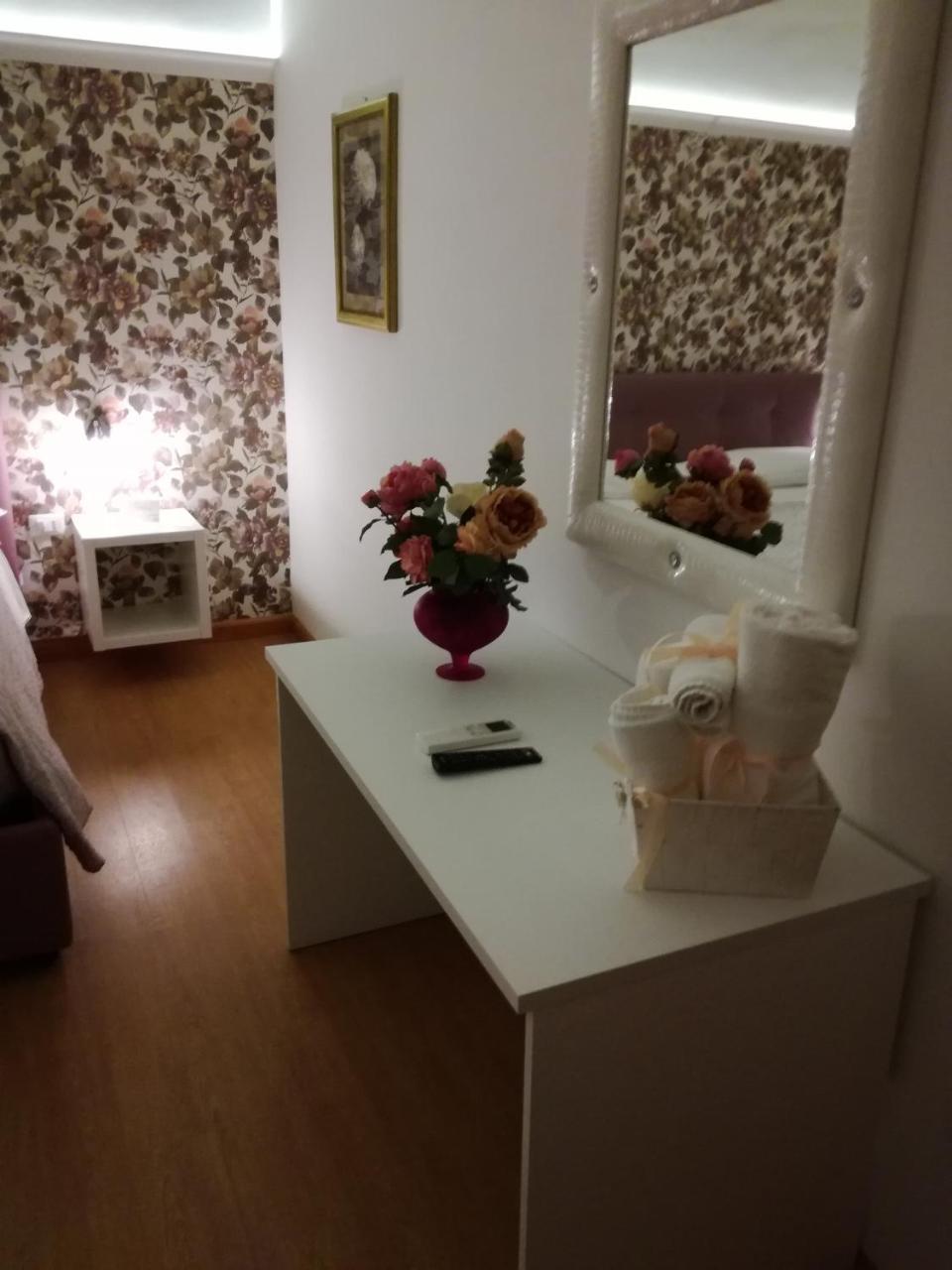 B&B Abatjour - Ambiente Sanificato - Test Antilegionella Assolto Foggia Exterior photo