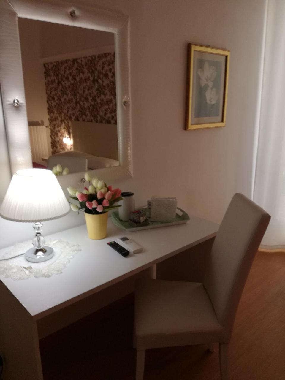 B&B Abatjour - Ambiente Sanificato - Test Antilegionella Assolto Foggia Exterior photo